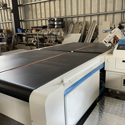 Máquina ZLT-TE5A que empuja automático del borde de la cinta del colchón de la maquinaria del colchón de ZOLYTECH que afila la máquina de coser